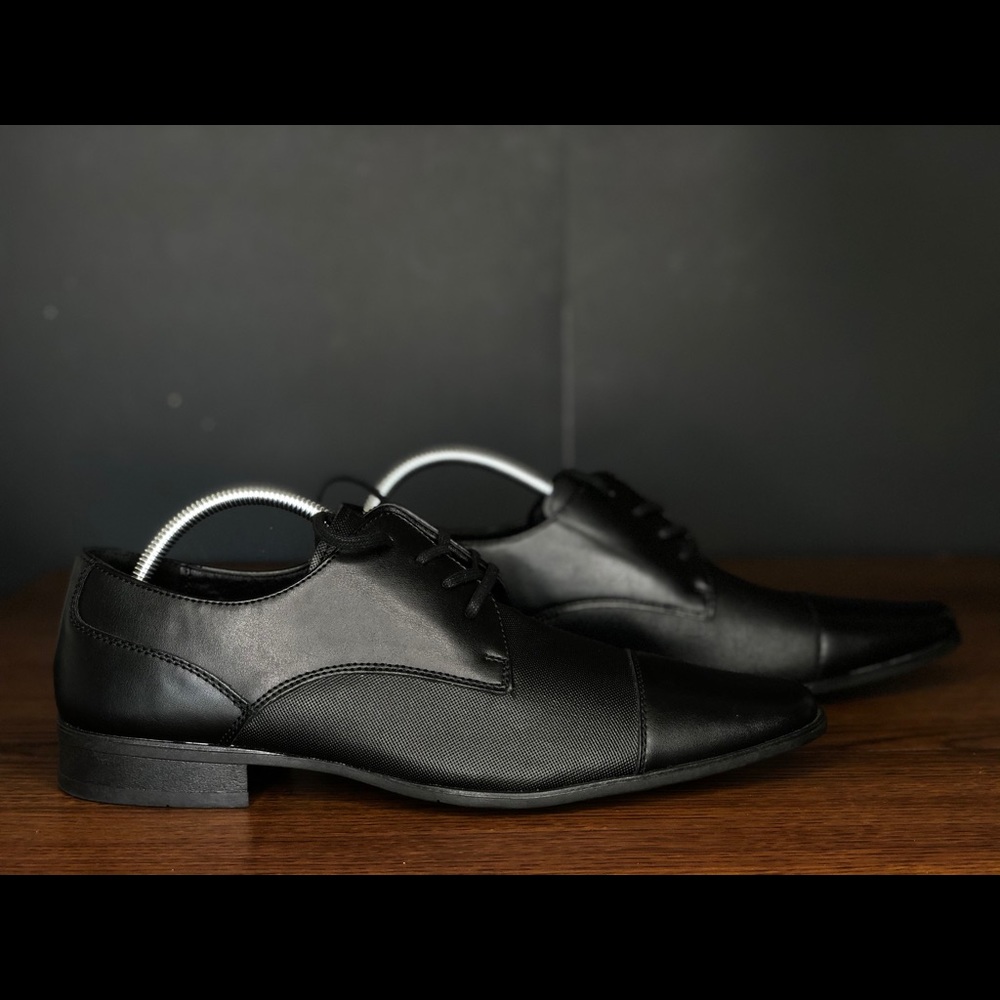 New Men Calvin Klein Dress shoes
